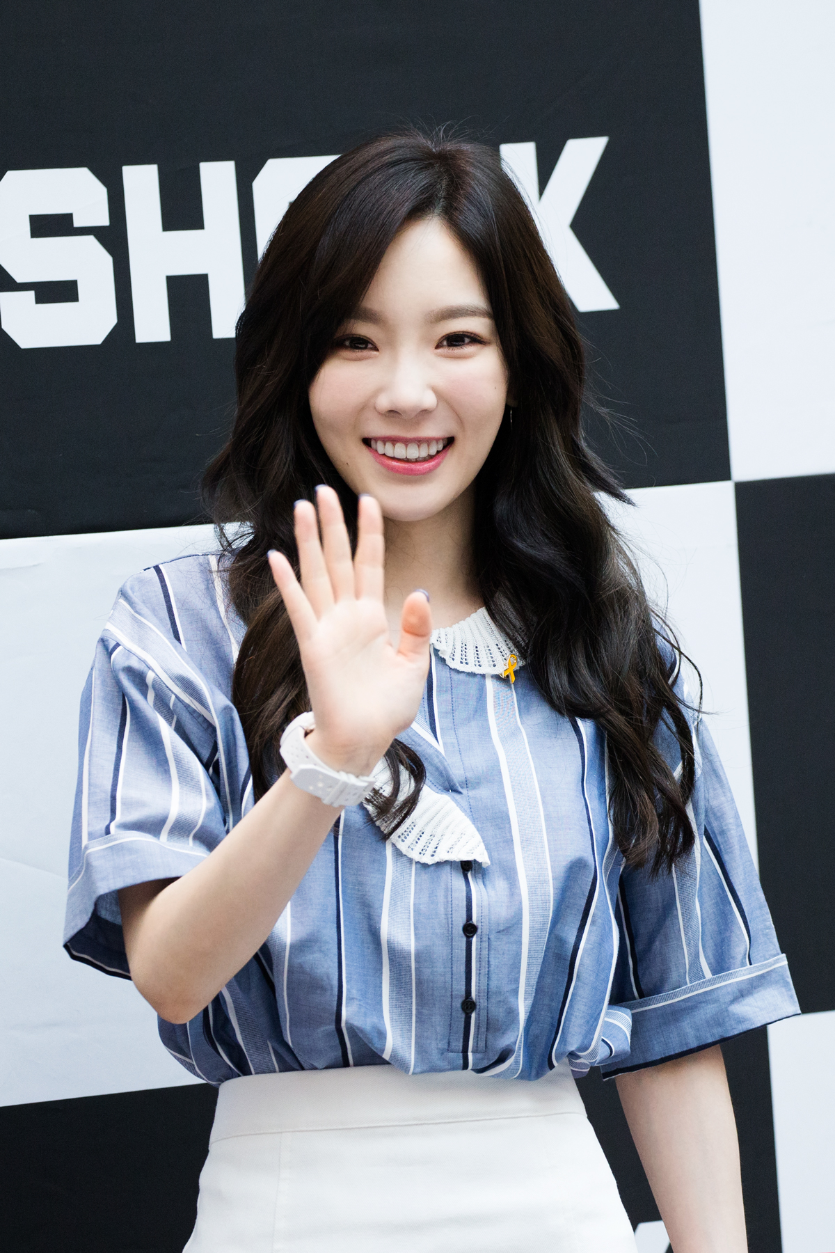 170416 G-SHOCK 팬사인회 태연 by with TaeYeon (1).jpg