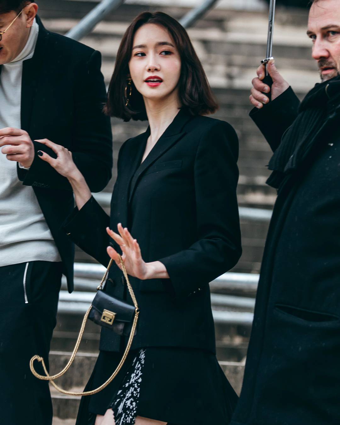 180304 Givenchy Fall Winter 2018 Show 윤아 by jaylim1 (2).jpg