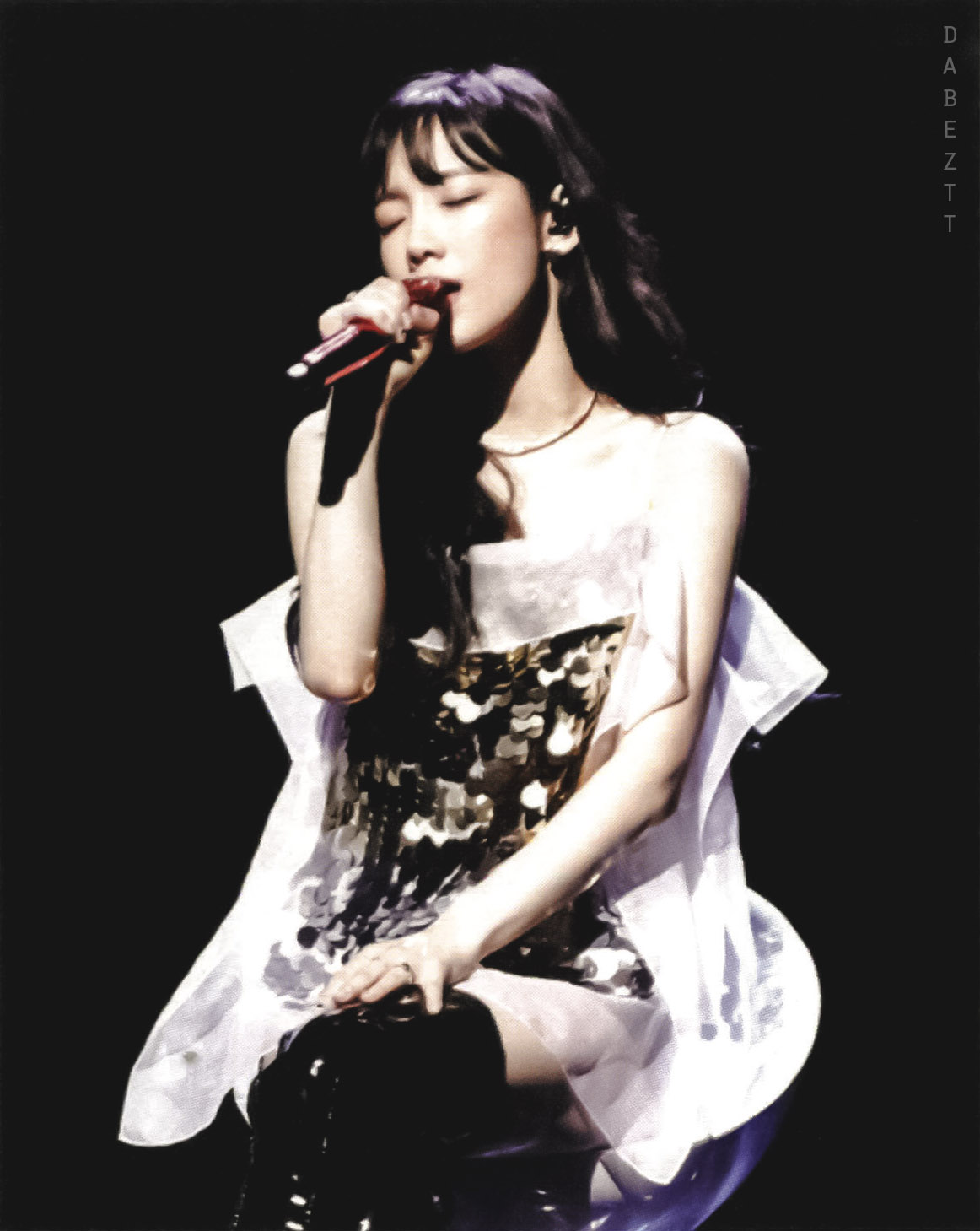 180323 TAEYEON SPECIAL LIVE “The Magic of Christmas Time” DVD 스캔 by Dabeztt (30).jpg