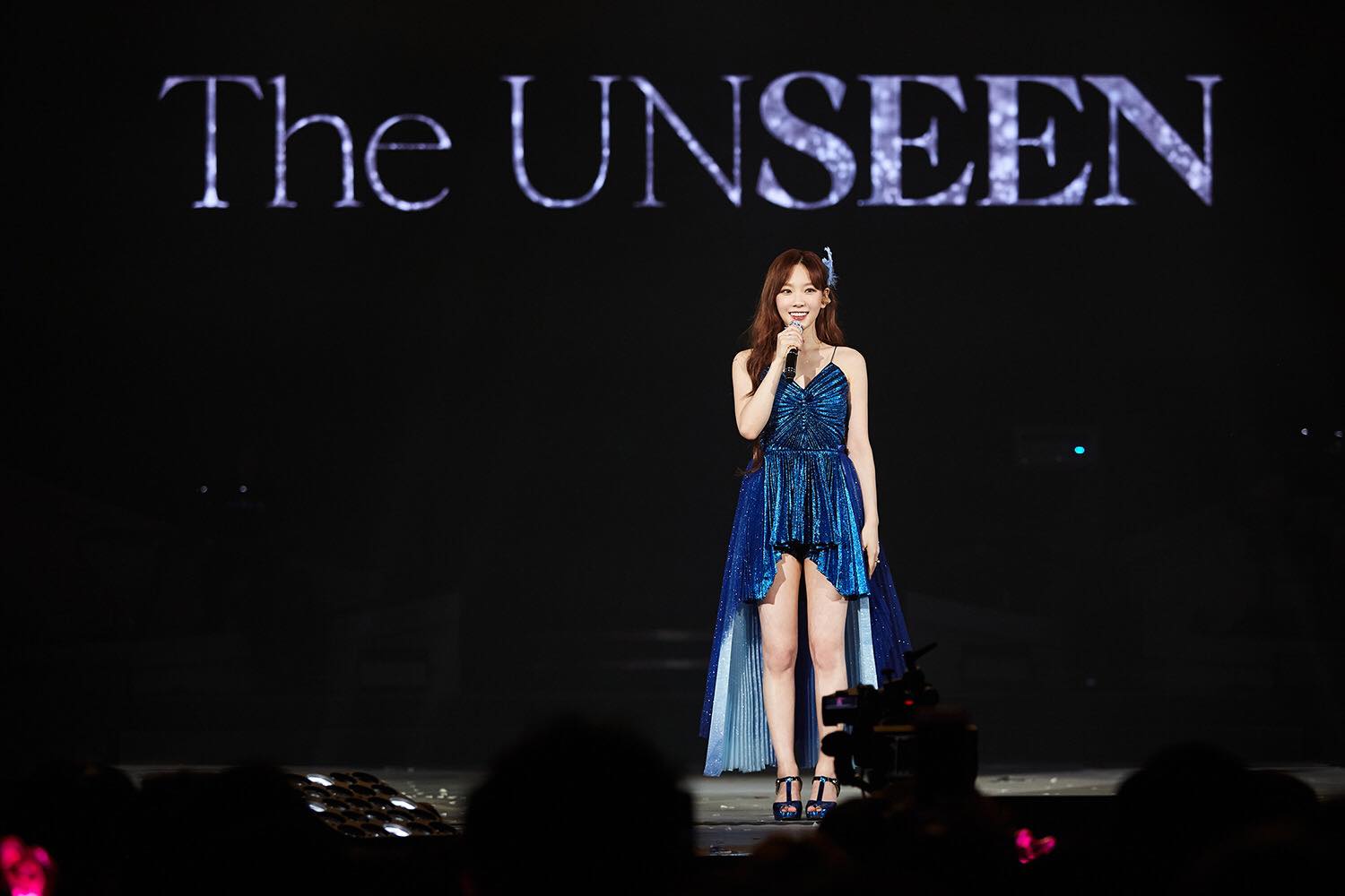 200117-19 The Unseen 콘서트 태연 by 소녀시대 페이스북 (1).jpg